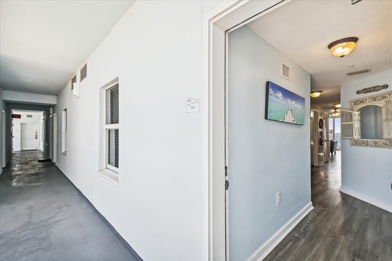 Chic Coastal Entryway