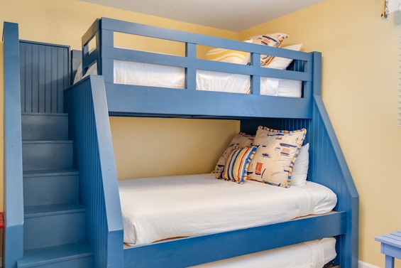 05B8A311-02CF-4EF8-94FF-1E7AEE06CA0B_1_105_c