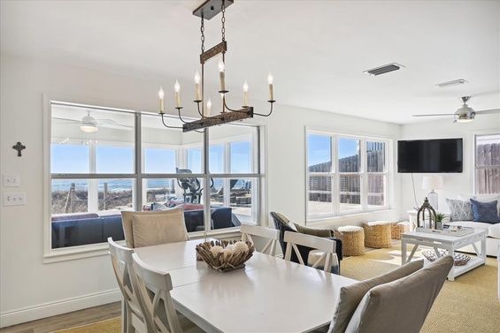 Elegant Dining Space