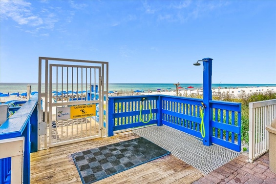 26A04715-6C58-4001-B8DD-79E227977B1B_1_105_c