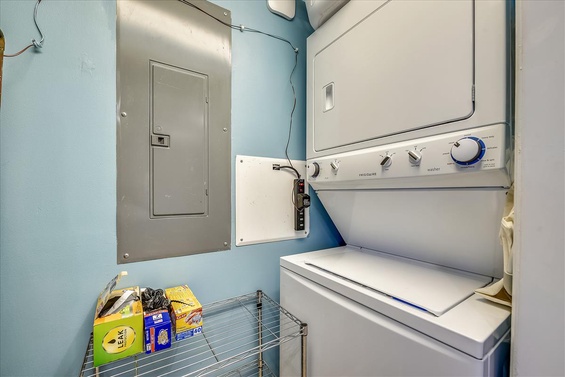 Floor Plan-Washer Dryer-_KLH5526