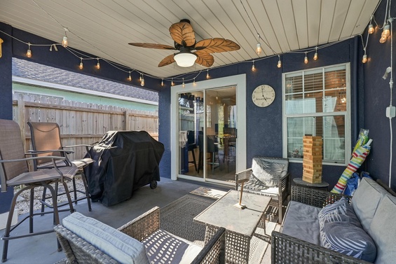 Peaceful Oceanview Balcony