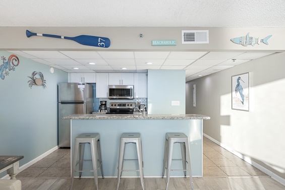 Modern Kitchen with Granite Countertops