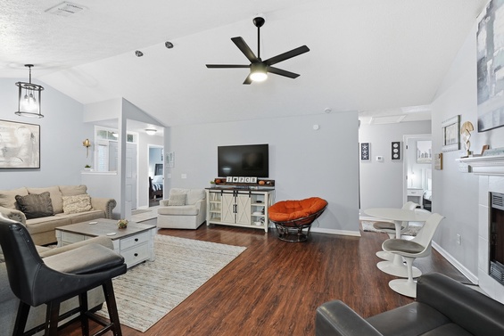 Modern Smart Entertainment