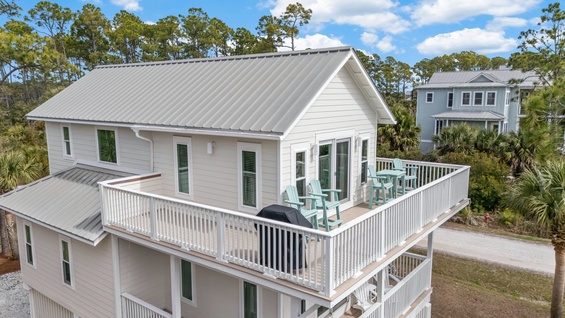Peaceful Private Balcony