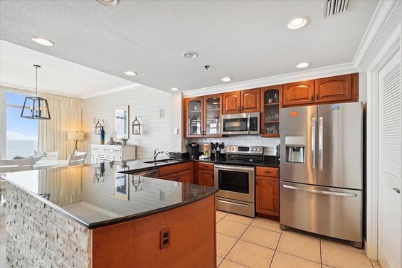 Modern Gourmet Kitchen