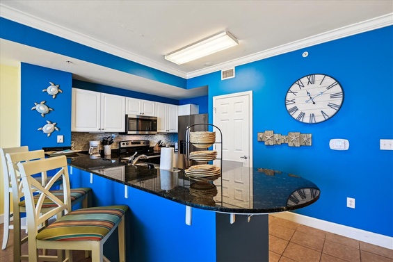 Spacious Coastal Retreat