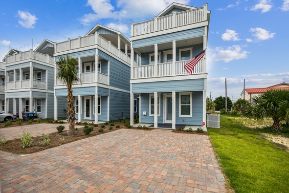 Exterior 2 with parking