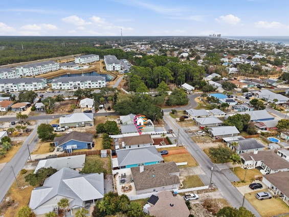 Walkable Gulf Location