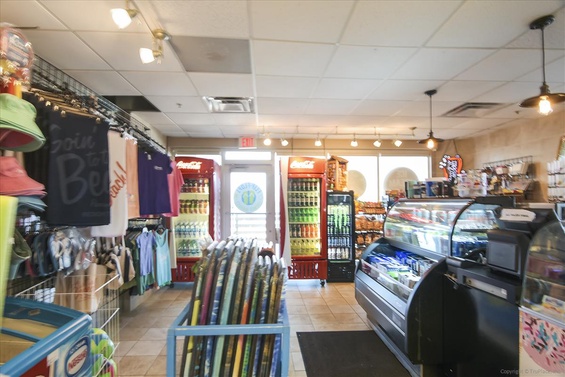 Amenity-Tidewater PCB Market-DSC_3048.JPG