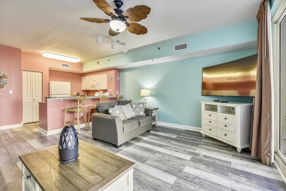 Floor Plan-Living Room-_KLH3645.JPG