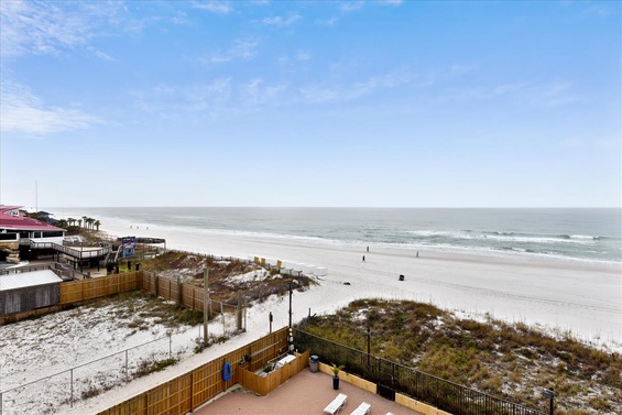 Floor Plan-View-_KLH1675.JPG