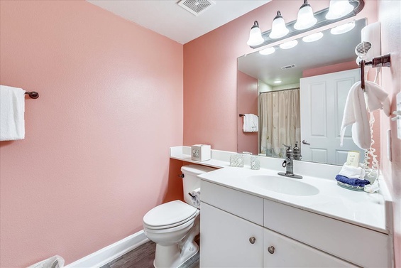 Floor Plan-Bath-_KLH3595.JPG