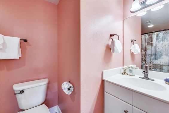 Floor Plan-Master Bath-_KLH3575.JPG