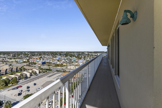 Floor Plan-Balcony-_8502746.JPG