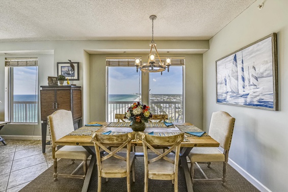 Floor Plan-Dining Room-_8502674.JPG