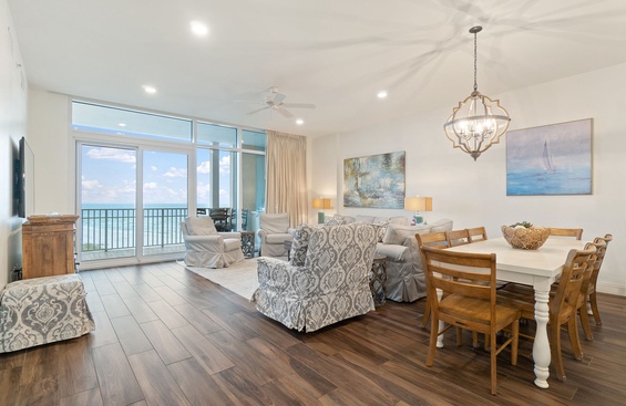Vista Del Mar 402