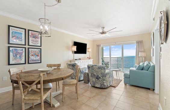 Crystal Shores West 902