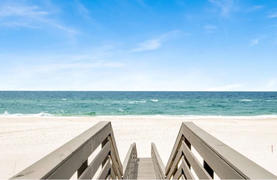 Sea La Vie at Eleanor Beach