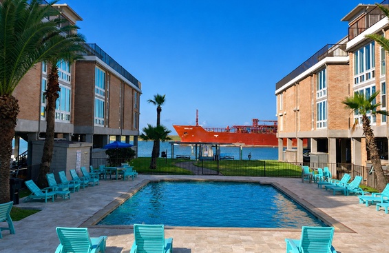 Channelview CV215