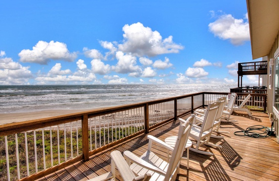 Beachfront Paradise LC19