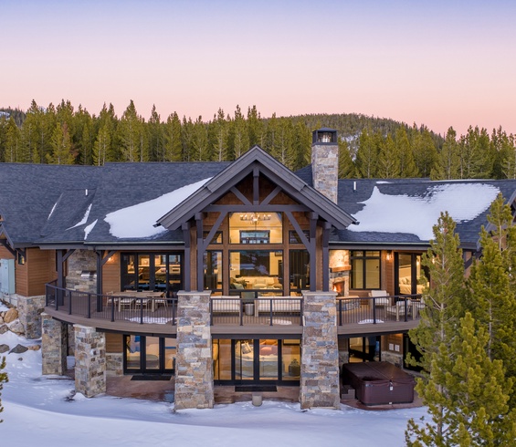 Featured Property Summit View Chalet