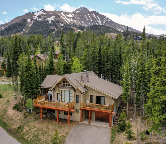 Featured Property Shadow Ridge Chalet