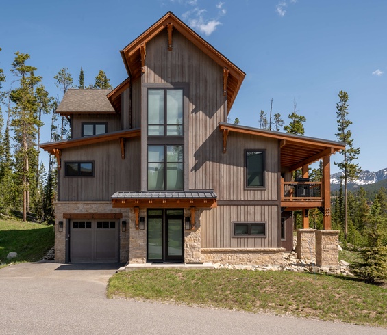 Featured Property Homestead Chalet 4 Claim Jumper