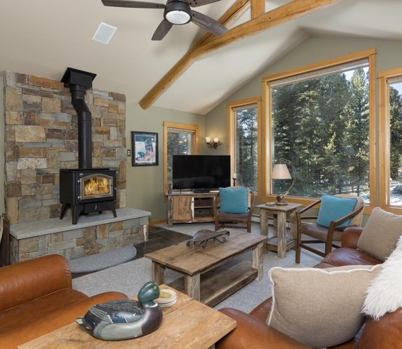 Featured Property MDW Sleeping Bear Lodge