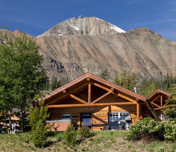 Featured Property Bandit Way Chalet