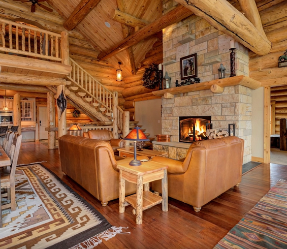 Featured Property MDW Red Feather Lodge