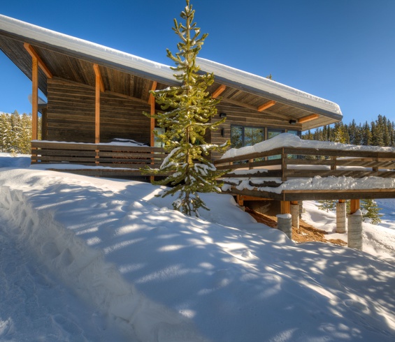 Featured Property Lake Cabin 19 Lakewood
