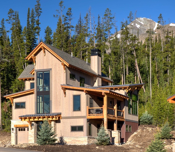 Featured Property Homestead Chalet 12 Claim Jumper