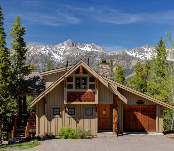 Featured Property Moonlight Mountain Home 42 Cowboy Heaven