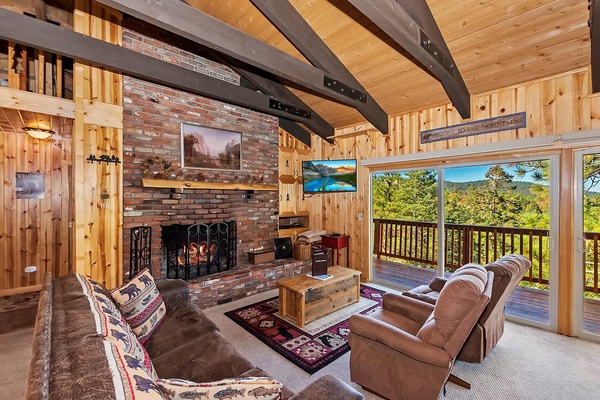 Living Room Ft a Flat Screen TV