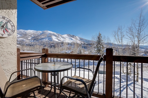 Sip your morning coffee here and take in breathtaking ski slope views framed by snow-dusted aspens. This private balcony offers front-row seats to mountain magic.