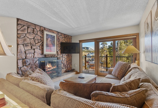 Sawmill Creek Condo 206 | Great Western Lodging