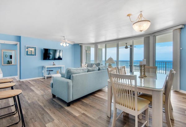 Long Beach Resort 3-404 | Real Joy