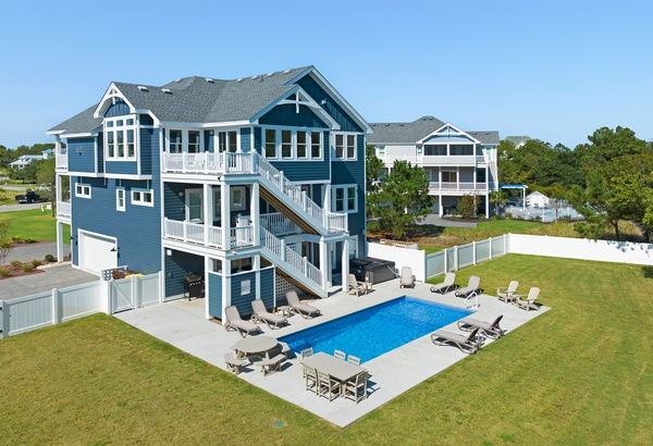 リセス バケーション Recess Vacation CC420: Shell's By The Seashore | Village Realty