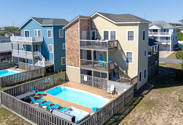 KDN3329: Flamingo Nest | Village Realty