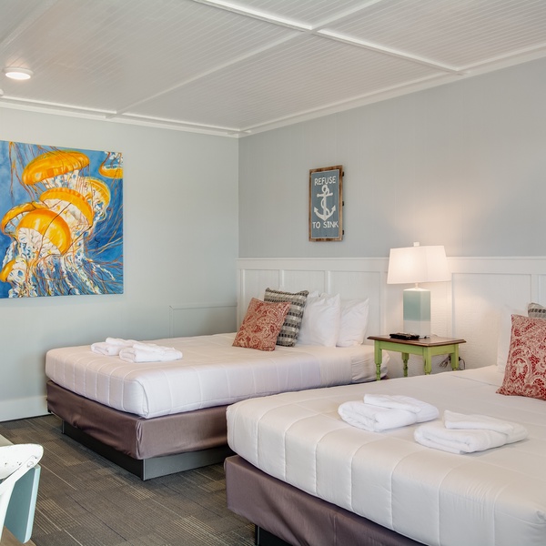 Featured Property TH19: Labrador Current Room