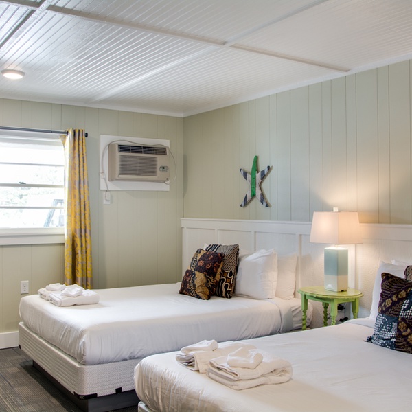 Featured Property TH20: Gulf Stream Room