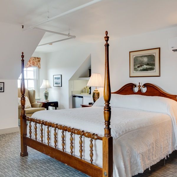 Featured Property FC25: Ambrose Viccars