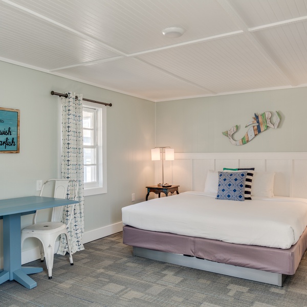 Featured Property TH01: King Mackerel Room