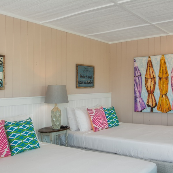 Featured Property See Sea 18: Rails