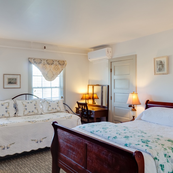 Featured Property FC03: Alis Chapman