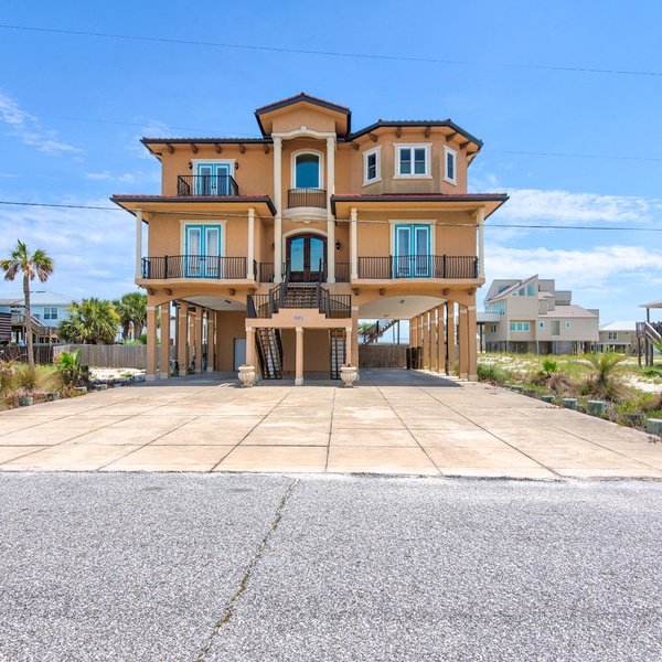 Featured Property Fathom Resort