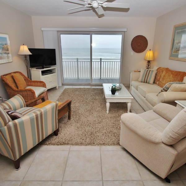Featured Property Colony Beach Club 228