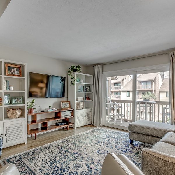 Featured Property Anchorage II 305