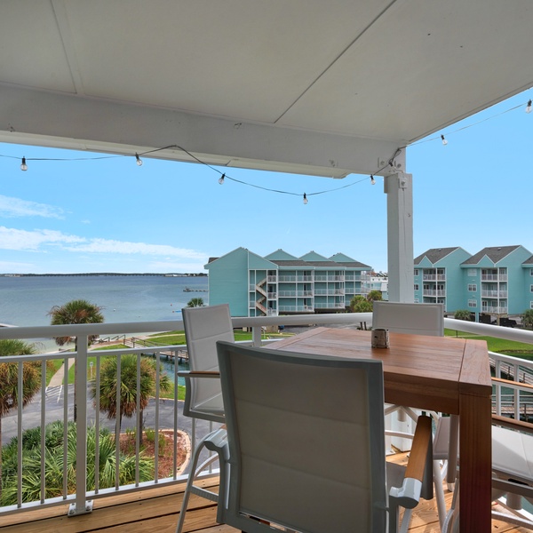 Featured Property Baywatch C10